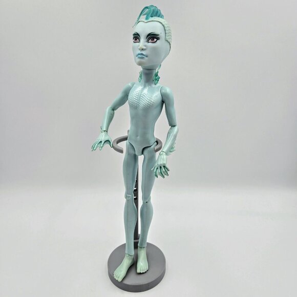 Monster High Gillington Gil Webber Mansters Male Doll Mattel 2011 Read - Picture 12 of 16